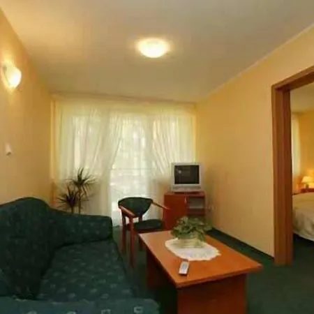 Hotel apartamentowy Grand Laola